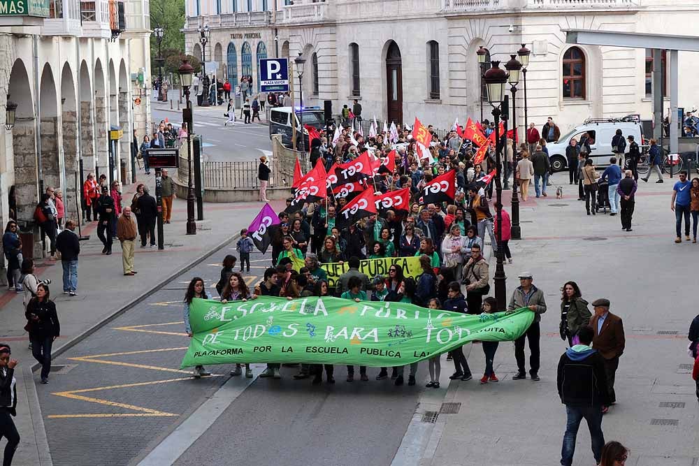 Fotos: Manifestación por la escuela pública en imágenes