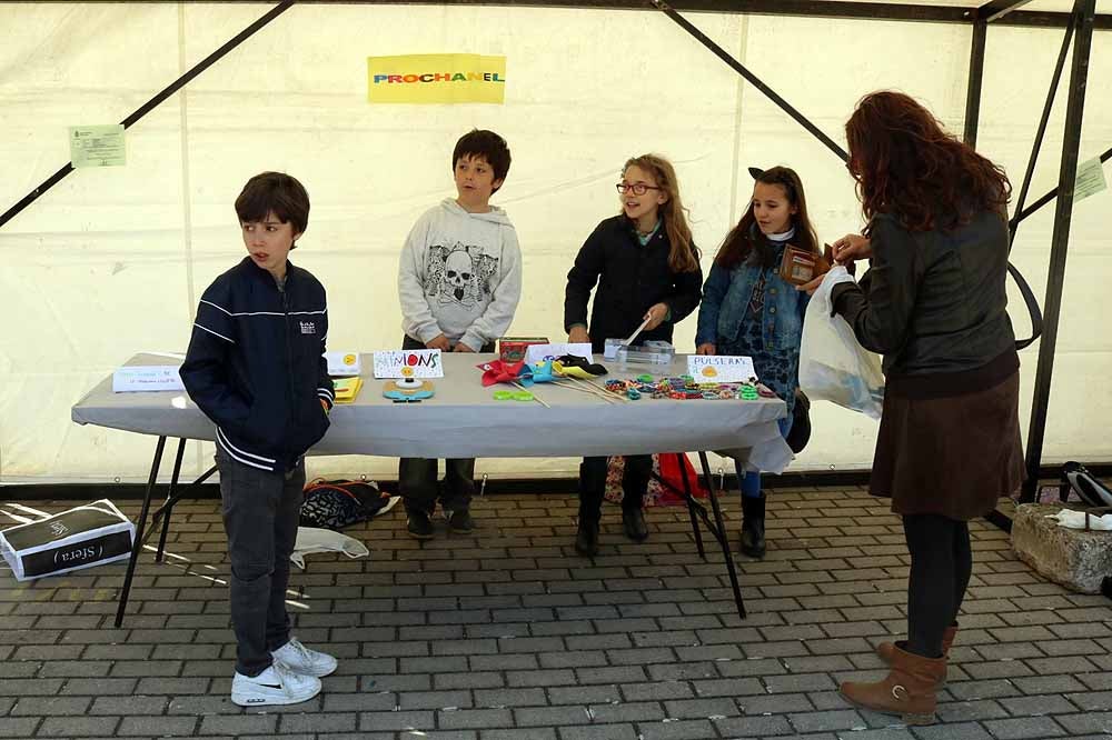 Fotos: En imágenes la 12º Feria Pequeños Emprendedores