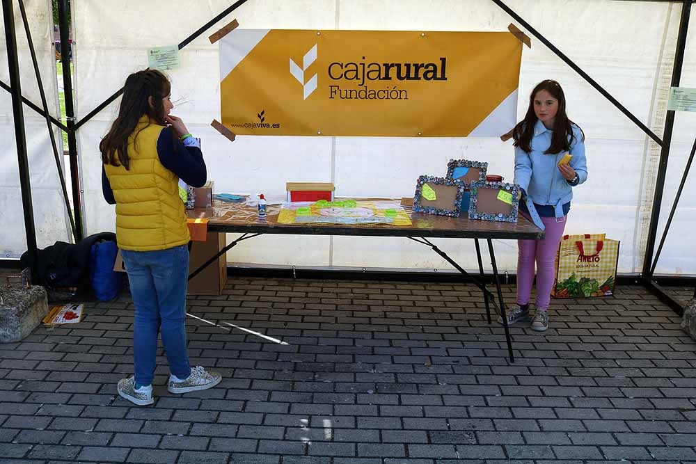 Fotos: En imágenes la 12º Feria Pequeños Emprendedores