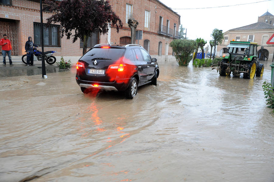 Fotos: Una tormenta inunda las calles de La Seca