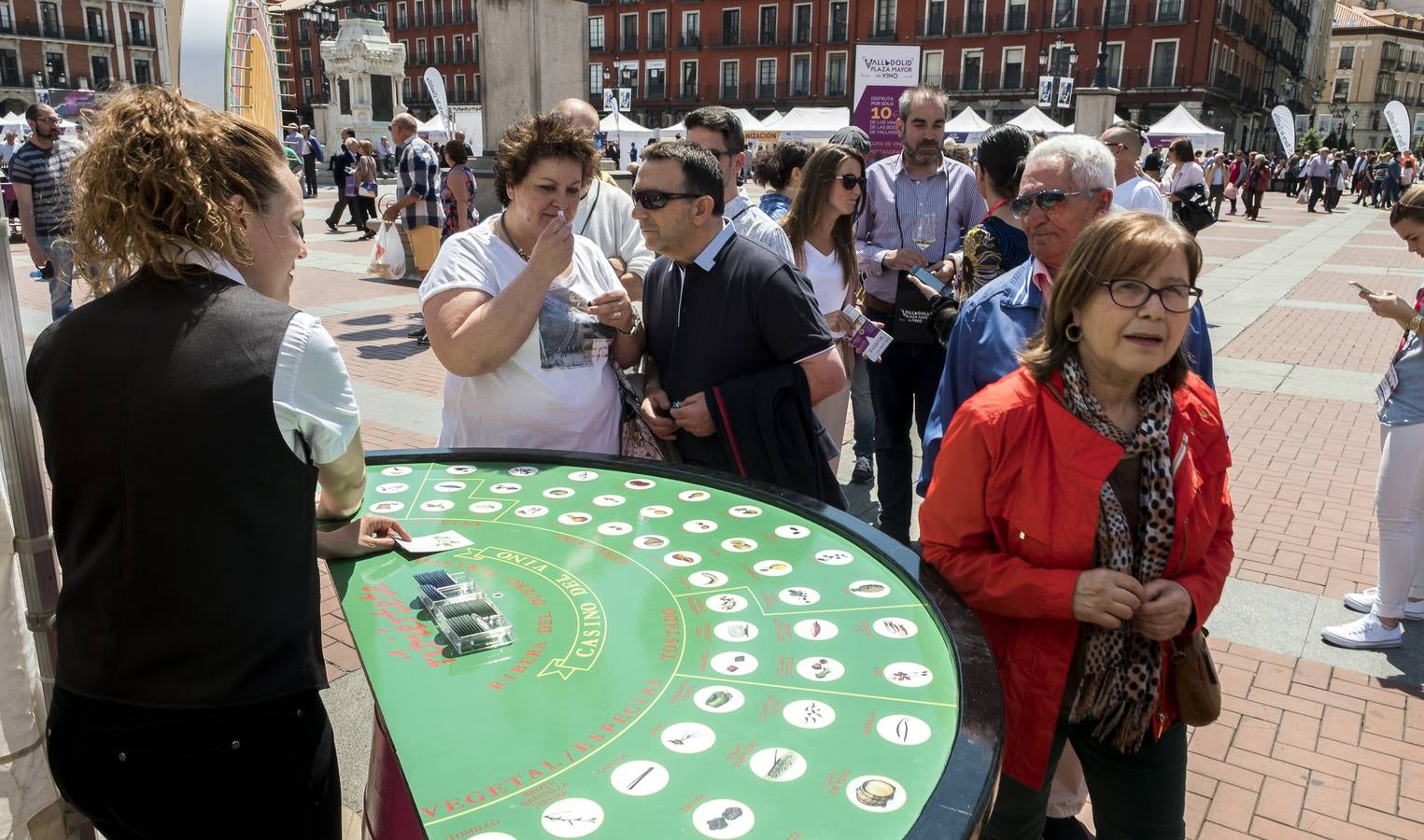 Fotos: Cata del sábado por la mañana en la feria &#039;Valladolid, Plaza Mayor del Vino&#039;