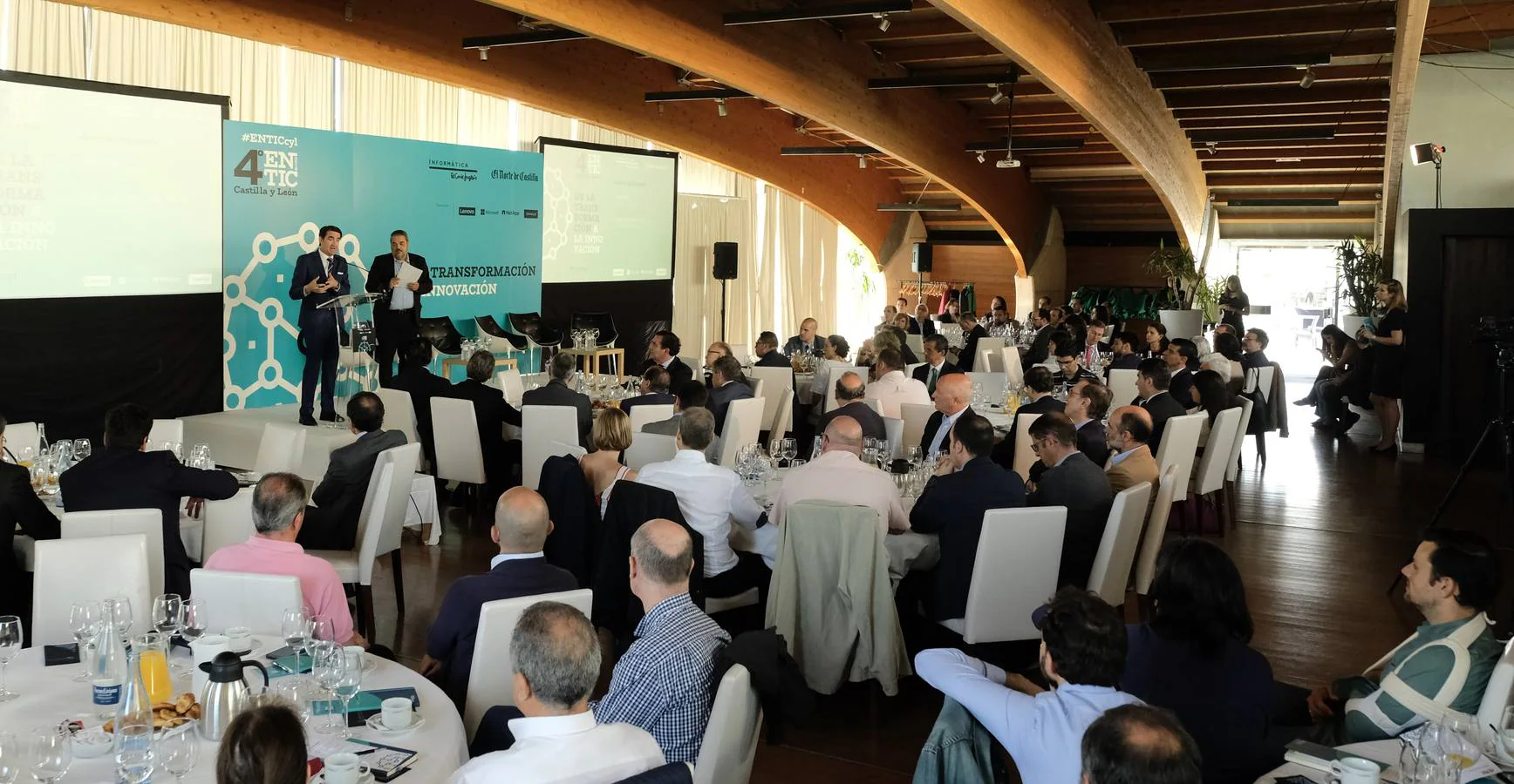 Un evento organizado por Informática El Corte Inglés (IECISA) y El Norte de Castilla, bajo el título genérico 'De la Transformación a la Innovación'