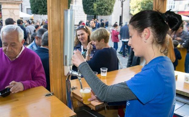 La tasa de ocupación de vía pública sigue bloqueando la celebración de la Feria de Tapas