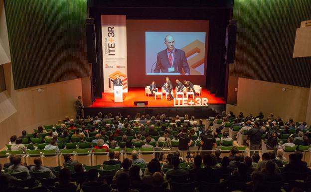 El congreso se está celebrando en el Fórum Evolución.