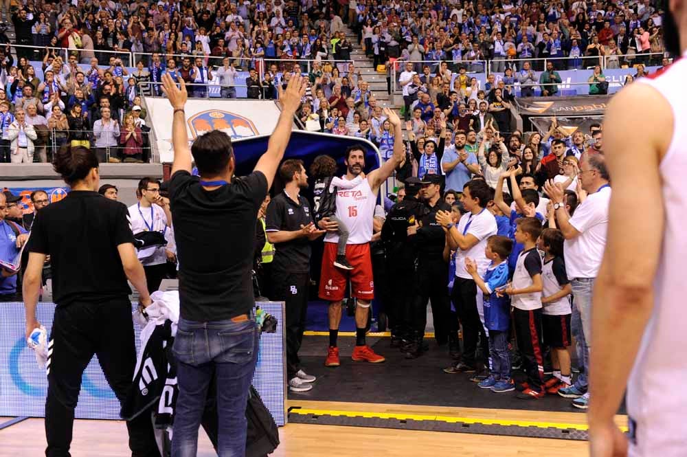Fotos: Las mejores imágenes del San Pablo RETAbet Bilbao Basket