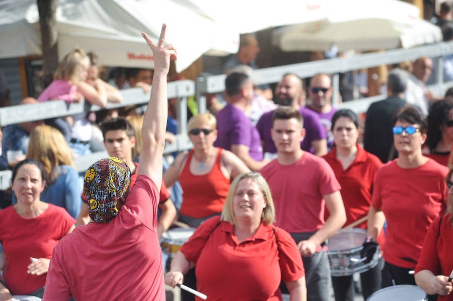 Como viene siendo habitual desde hace años, el primer fin de semana del mes de junio se convierte en una especie de fiestas patronales chicas en Medina del Campo, gracias a la suelta urbana de tres morlacos