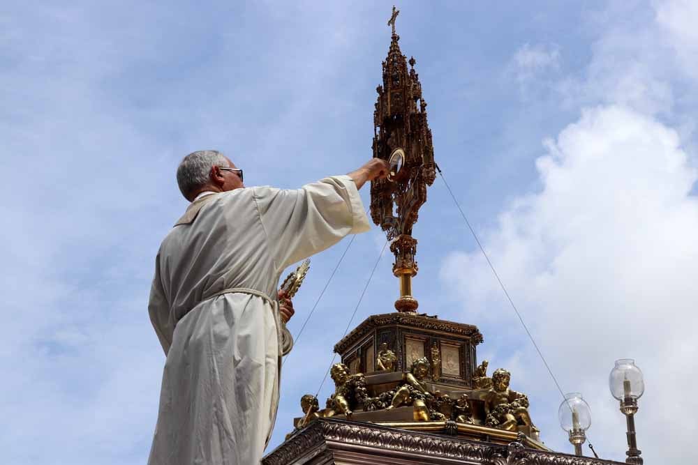 Fotos: En imágenes la procesión del Corpus Christi