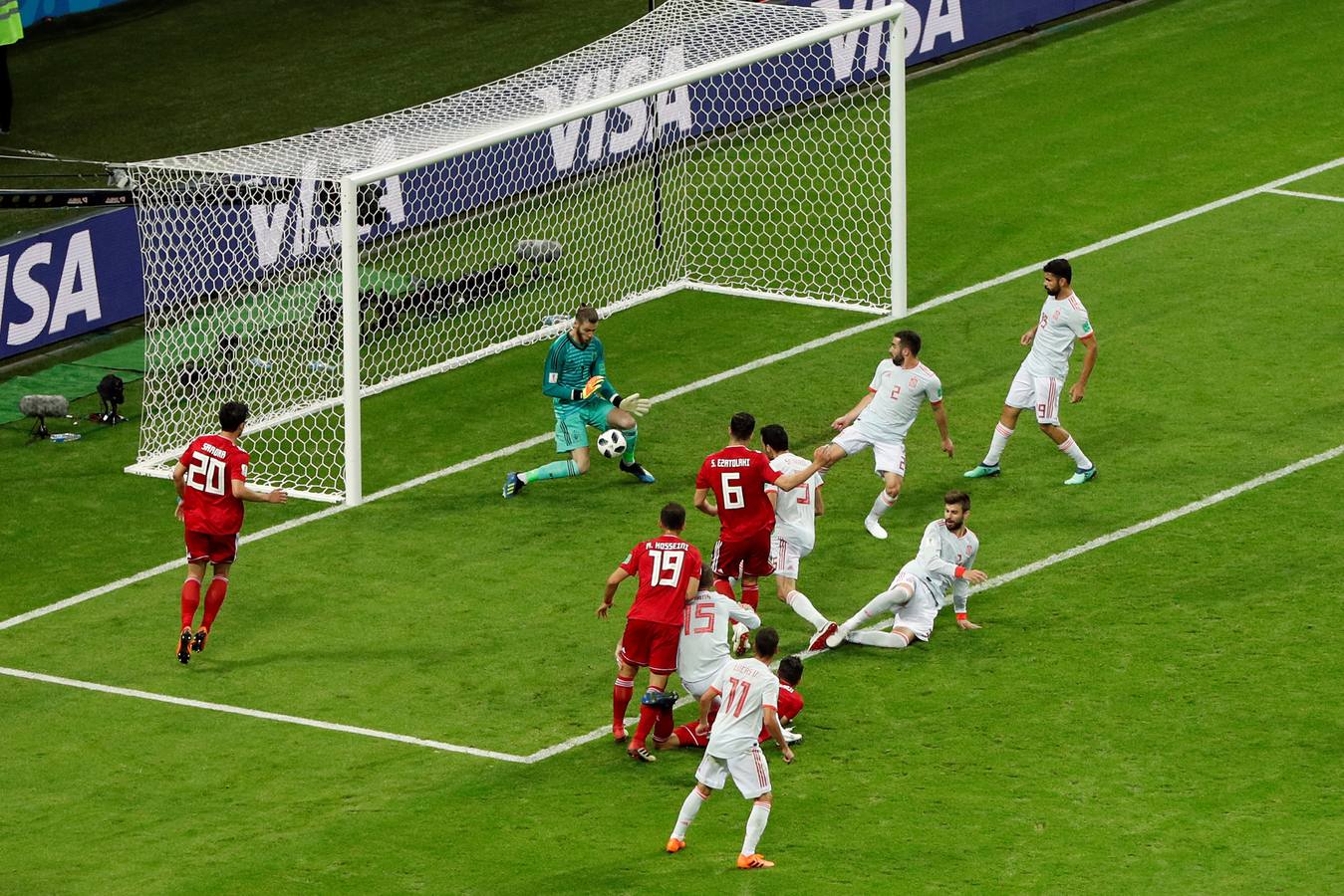 Fotos: Gol anulado a Irán ante España