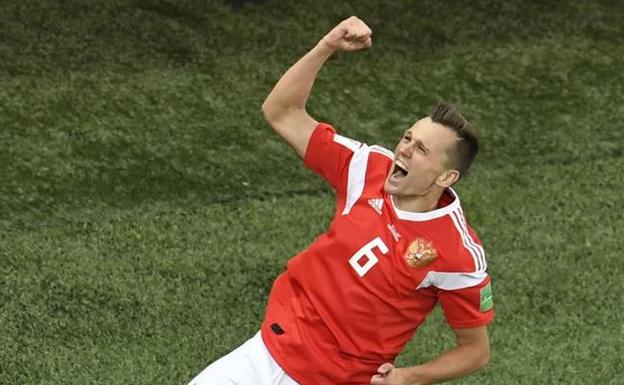 Cheryshev celebra su gol ante Egipto.