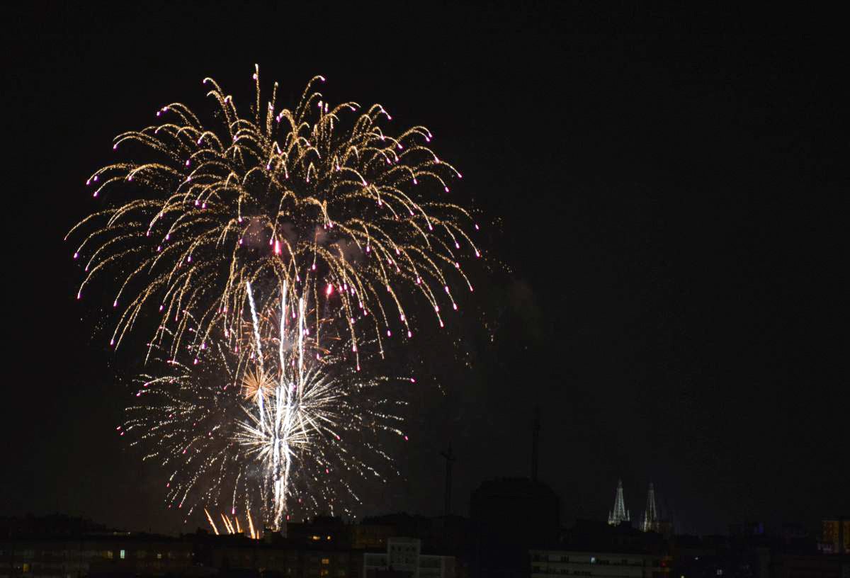 Fotos: Primera sesión de ls fuegos artificiales