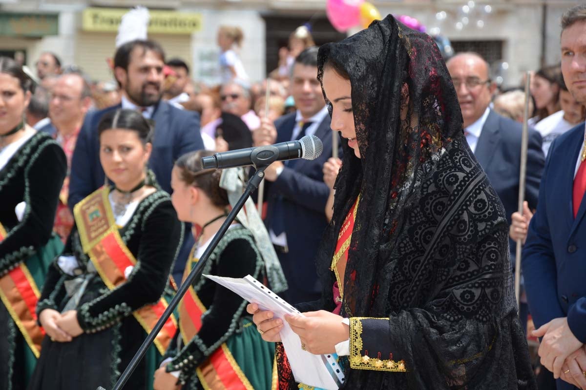 Fotos: Ofrenda Floral a Santa María La Mayor