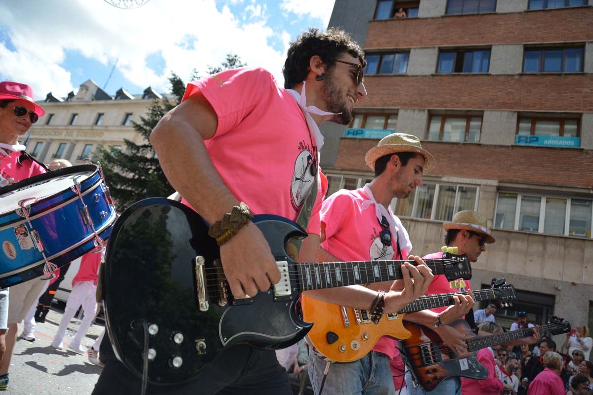 Fotos: Cabalgata de las fiestas de San Pedro y San Pablo