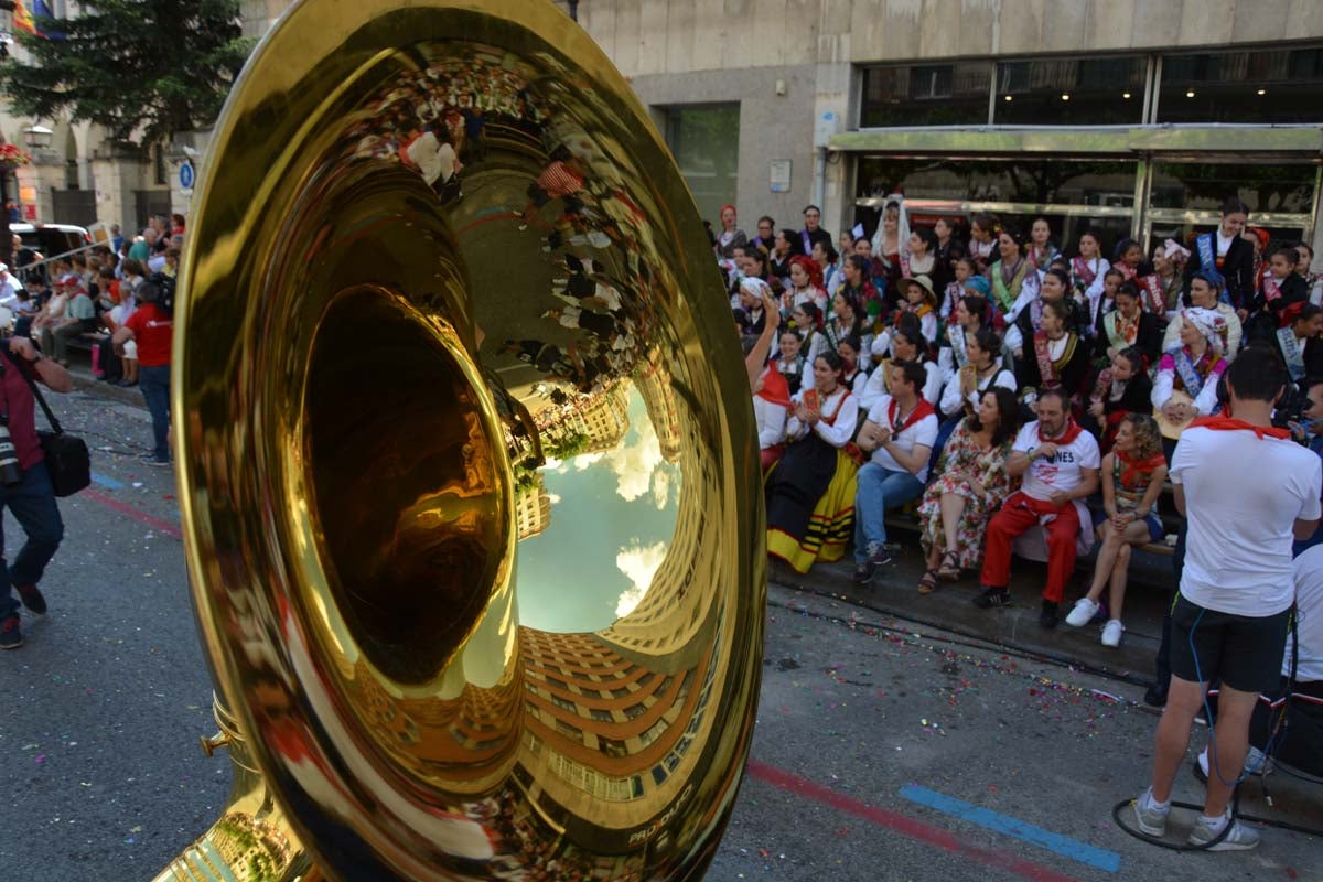 Fotos: Cabalgata de las fiestas de San Pedro y San Pablo