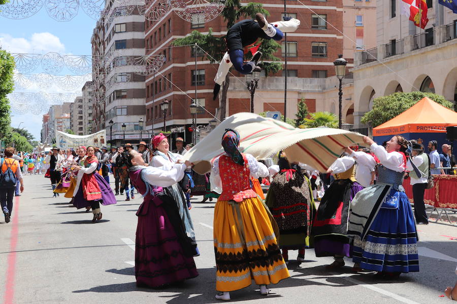 Fotos: Cabalgata de las fiestas de San Pedro y San Pablo