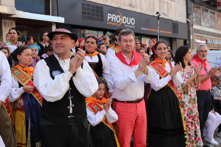 Fotos: Cabalgata de las fiestas de San Pedro y San Pablo