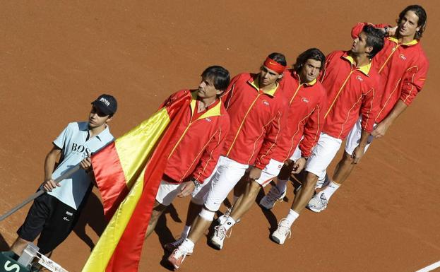 Formación del equipo español de Copa Davis en la semifinal de 2008. 