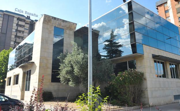 Exterior de las oficinas que Begar tenía en la calle Francisco Hernández Pacheco, de Valladolid.