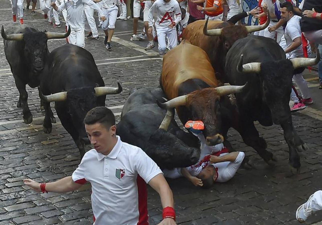 La carrera ha sido la más rápida de las fiestas con 2 minutos y 12 segundos de duración y siete heridos, todos por contusiones