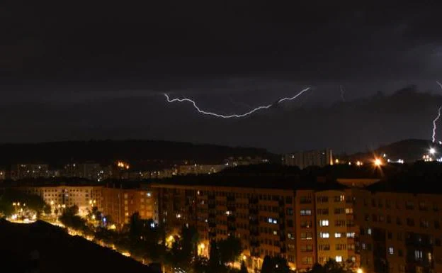 El fin de semana arranca en Burgos con tormentas y descenso de temperaturas