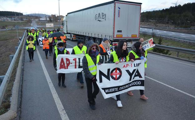 La Plataforma de Afectados de la N-I lleva años reclamando la liberalización de la autopista