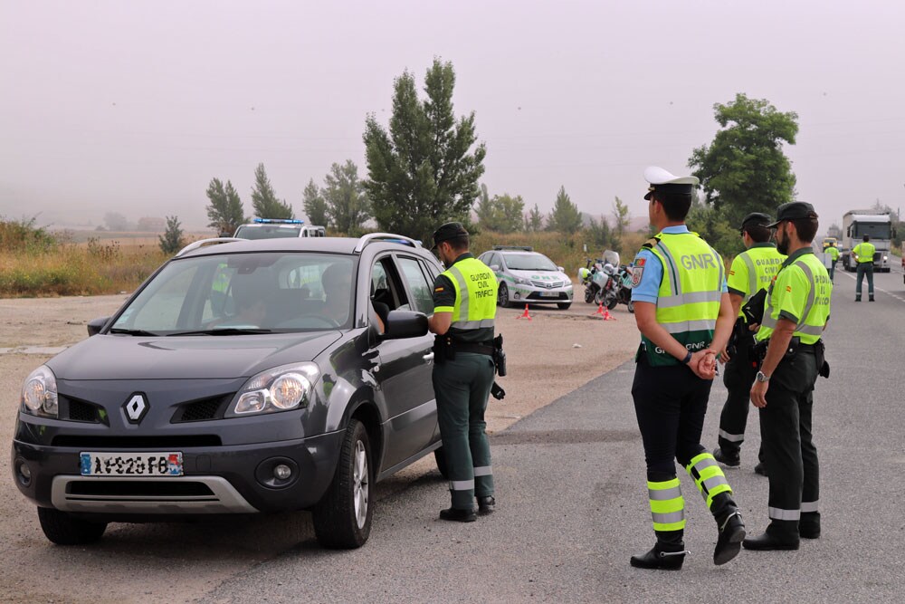 Fotos: Operativo especial conjunto para asistencia a viajeros portugueses