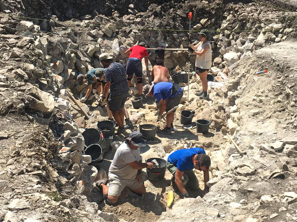 Campaña de excavación en Treviño