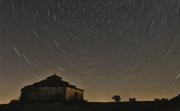 Perseidas en Tierra de Campos, en Barcial de la Loma, Valladolid. 