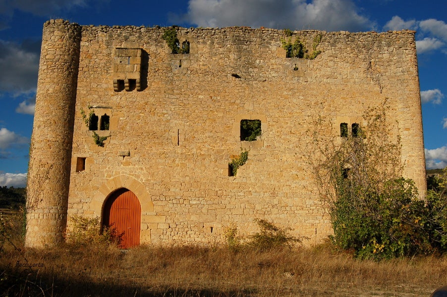 Torre de Bonifaz, en Lomana.