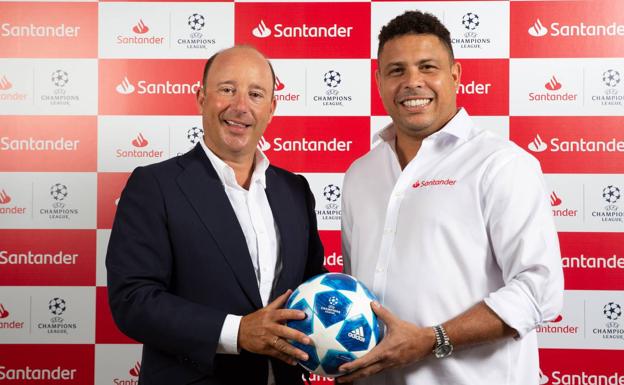 Santander, tres años de patrocinio y solidario con Common Goal