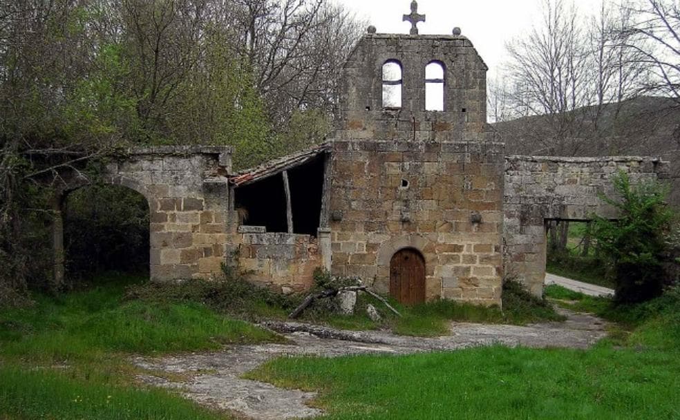 Ruinas de la capilla de San Pedro, edificio que formaba parte del complejo del Palacio de la Lastra