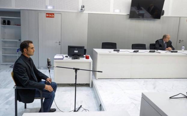 Falciani comparece en la Audiencia Nacional durante la vista de su extradición a Suiza.