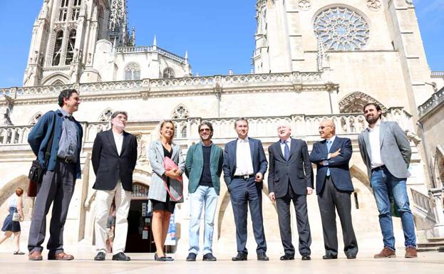 José Tomás a los pies de la Catedral de Burgos