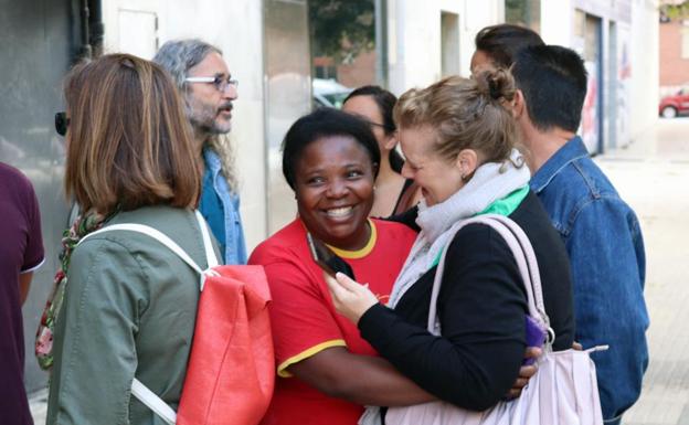 Fátima, una de las mujeres que cuenta con una vivienda en el parque municipal