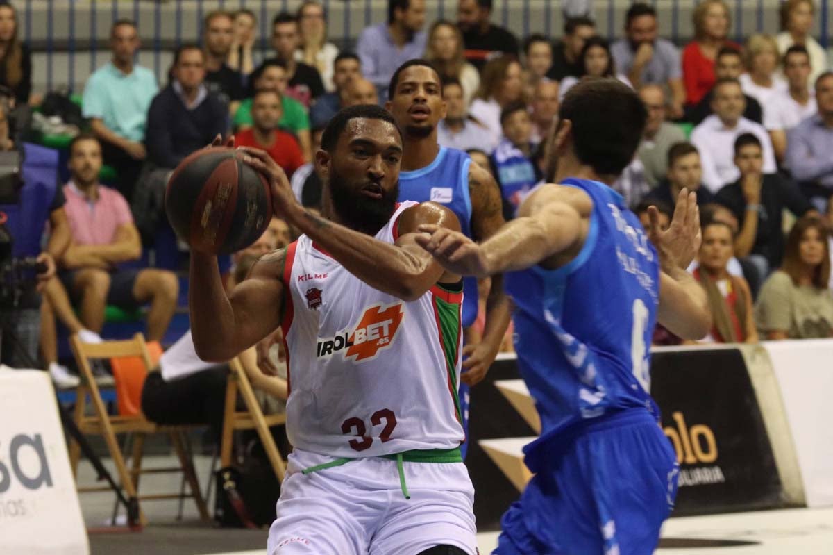 Fotos: Las mejores imágenes del SAn Pablo Burgos - Kirolbet Baskonia