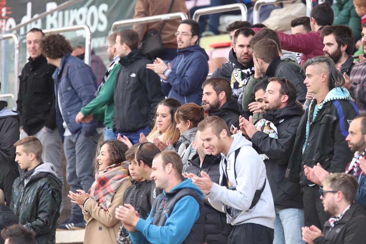 Fotos: EL Burgos CF - Coruxo FC, en imágenes