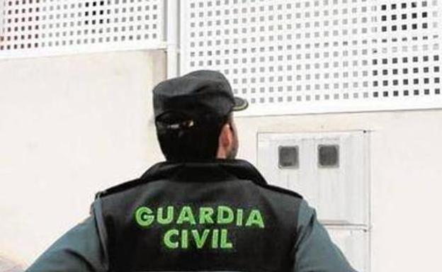 Imagen de archivo de un agente de la Guardia Civil. 