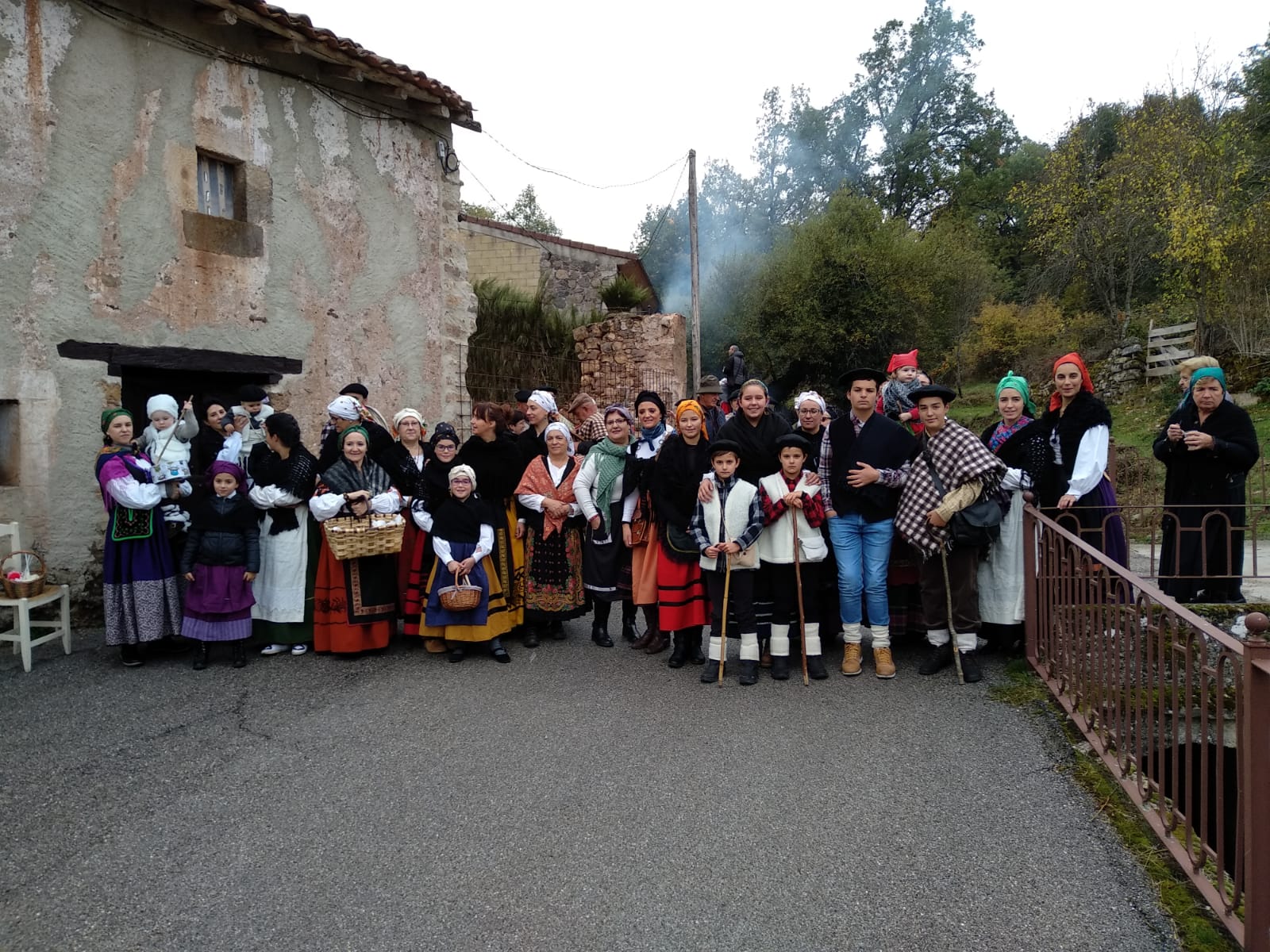 Tolbaños de Arriba recrea el momento de la trashumancia