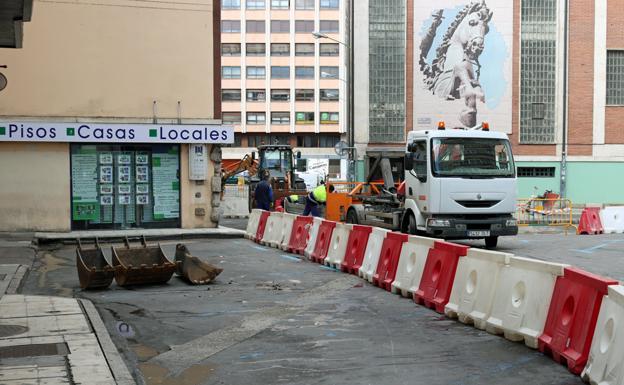 La plaza ya está libre de vehículos