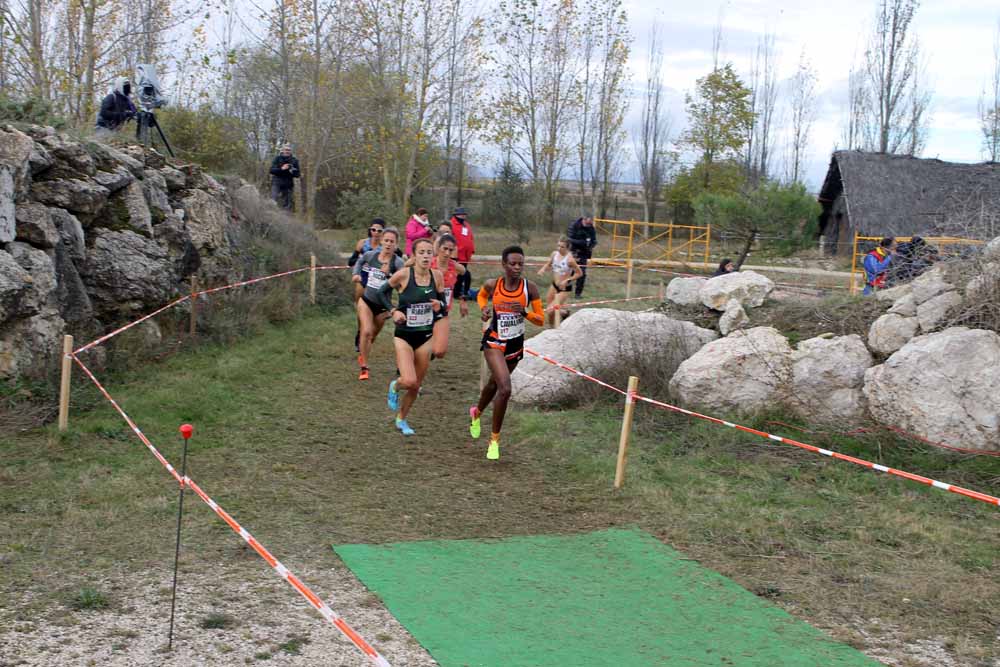 Fotos: Los mejores momentos de la carrera absoluta femenina