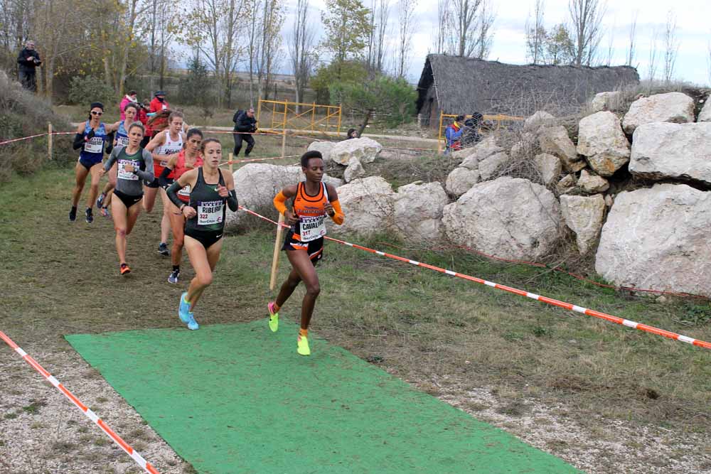 Fotos: Los mejores momentos de la carrera absoluta femenina