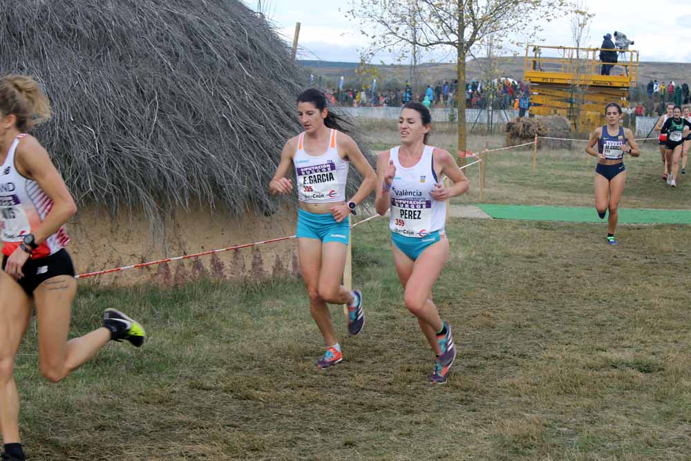 Fotos: Los mejores momentos de la carrera absoluta femenina