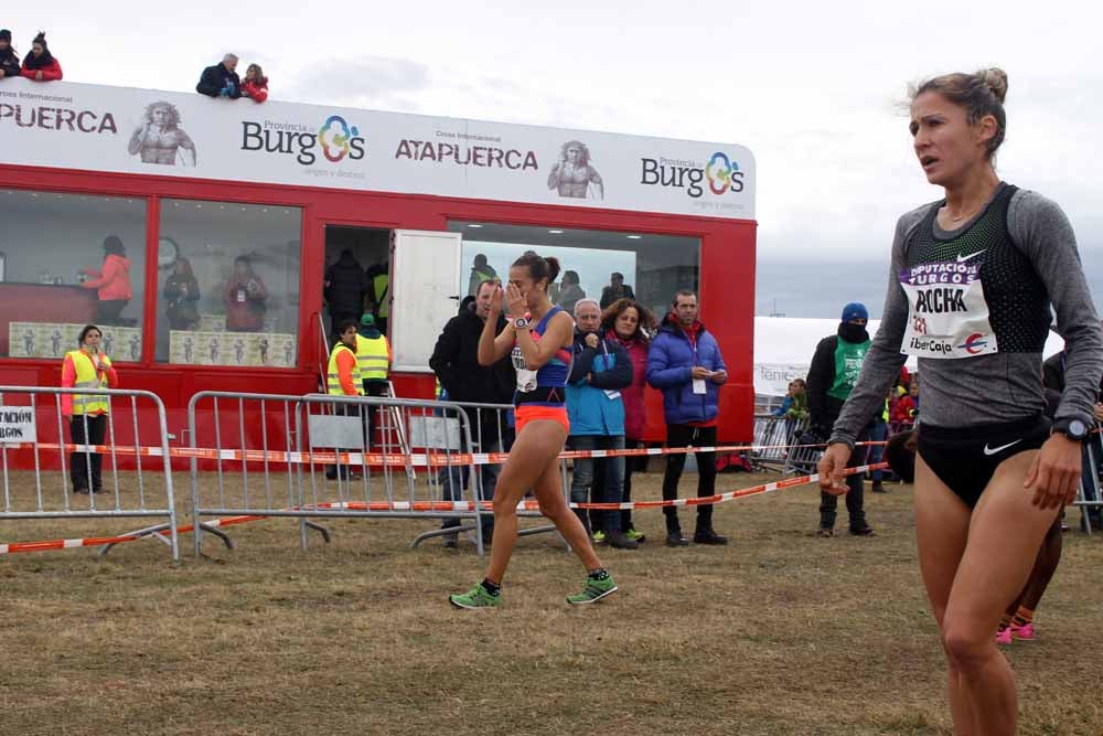 Fotos: Los mejores momentos de la carrera absoluta femenina