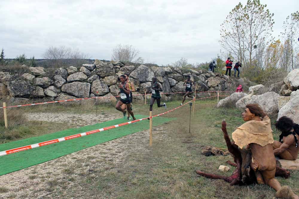 Fotos: Los mejores atletas del mundo en el Cross de Atapuerca