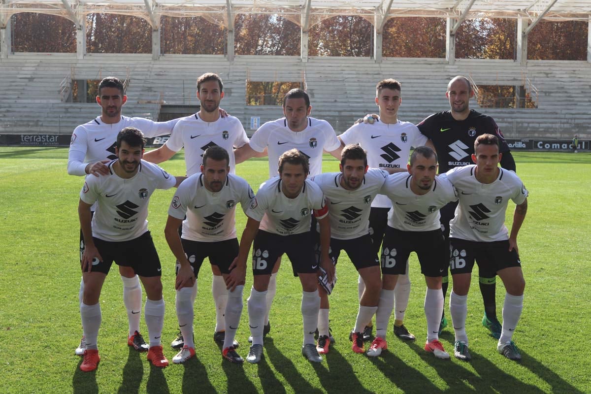 Imágnes de la derrota cosechada por el Burgos CF frente al Unionistas en El Plantío.