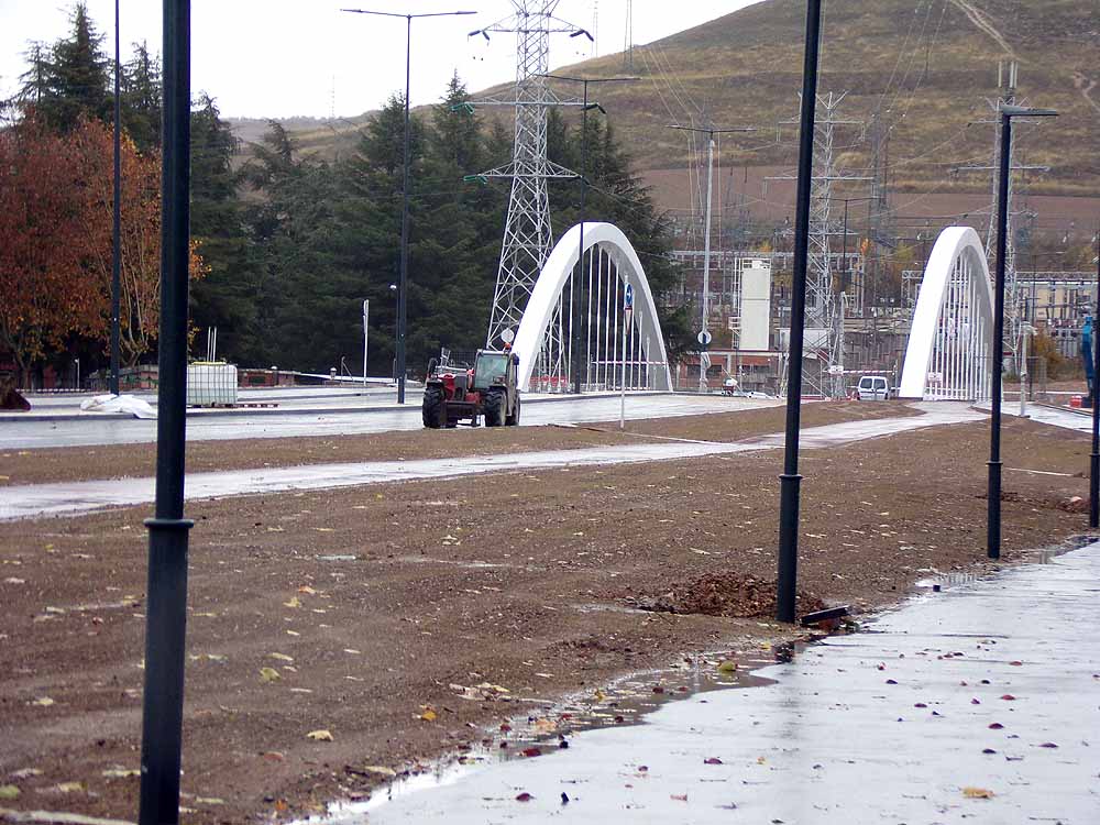 Las obras del Puente de la Universidad avanzan a muy buen ritmo y podrían estar concluidas para Navidad