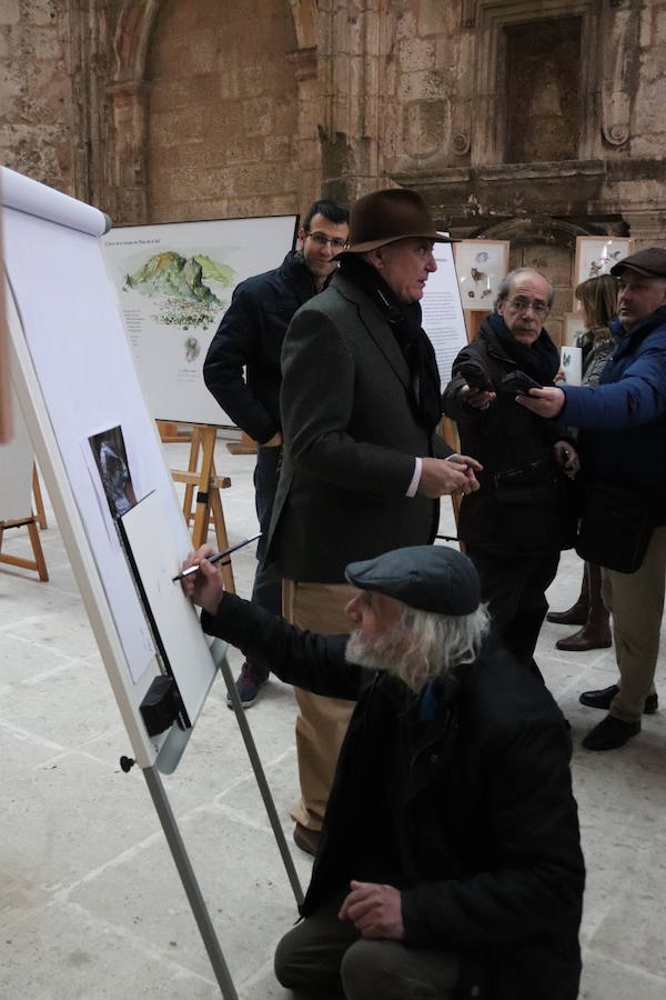 El ilustrador Suso Cubeiro y el escritor Miguel Ángel Pinto cuentan la infancia del genial naturalista de Poza de la Sal