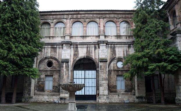 Claustro del Monasterio de San Juan. 