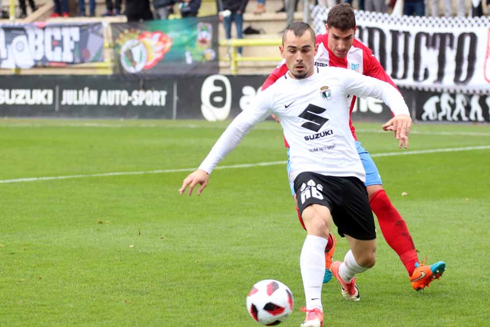 Fotos: Los mejores momentos del Burgos CF - CDA Navalcarnero