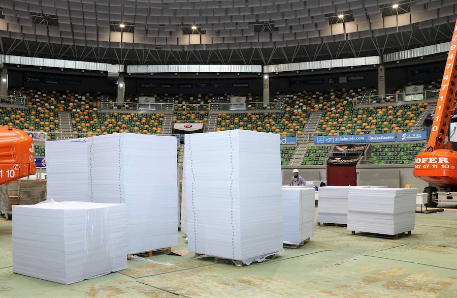 Las obras de mejora de la acústica del Coliseum finalizarán este fin de semana. Se han instalado más de 2.200 paneles por un importe de 105.000 euros