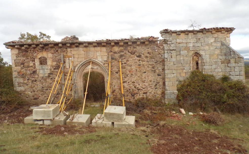 Ermita de la Blanca de Hoyuelos de la Sierra